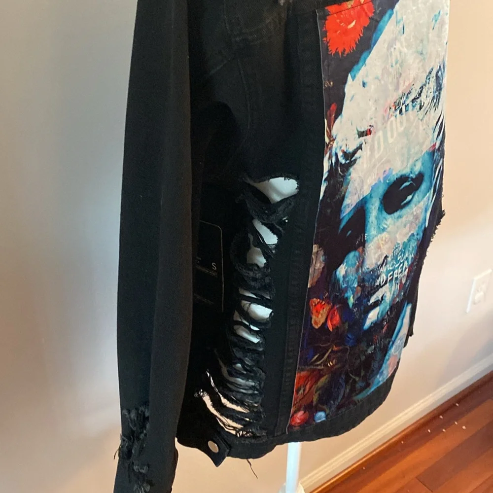 American BAZI distressed denim jacket NWT - Picture 6 of 14